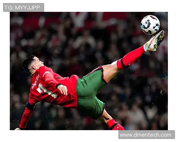 足球明星莫伦的传奇故事与成就揭秘